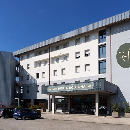 Rhi Porta Bologna Hotel Pieve di Cento Bagian luar foto