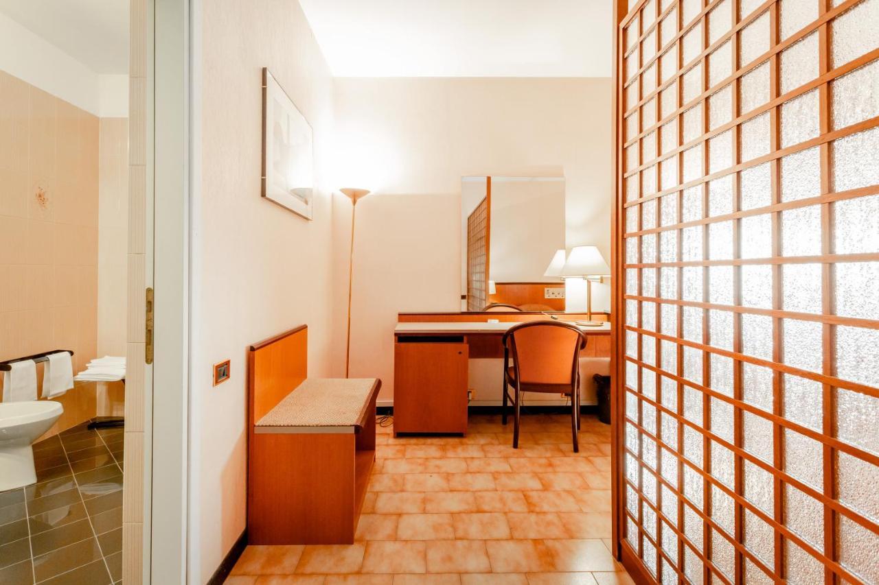 Rhi Porta Bologna Hotel Pieve di Cento Bagian luar foto