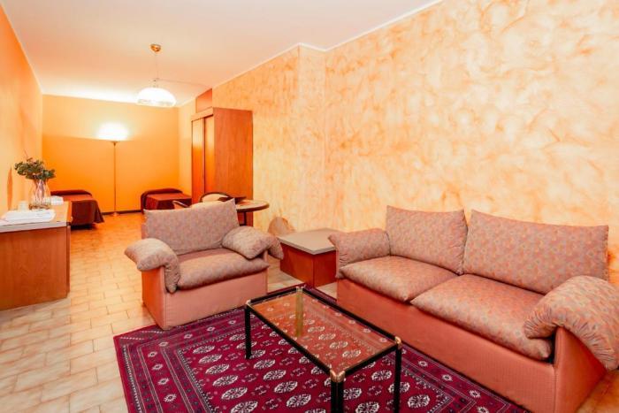 Rhi Porta Bologna Hotel Pieve di Cento Ruang foto