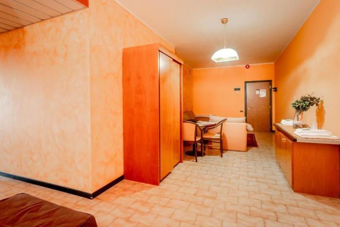 Rhi Porta Bologna Hotel Pieve di Cento Ruang foto