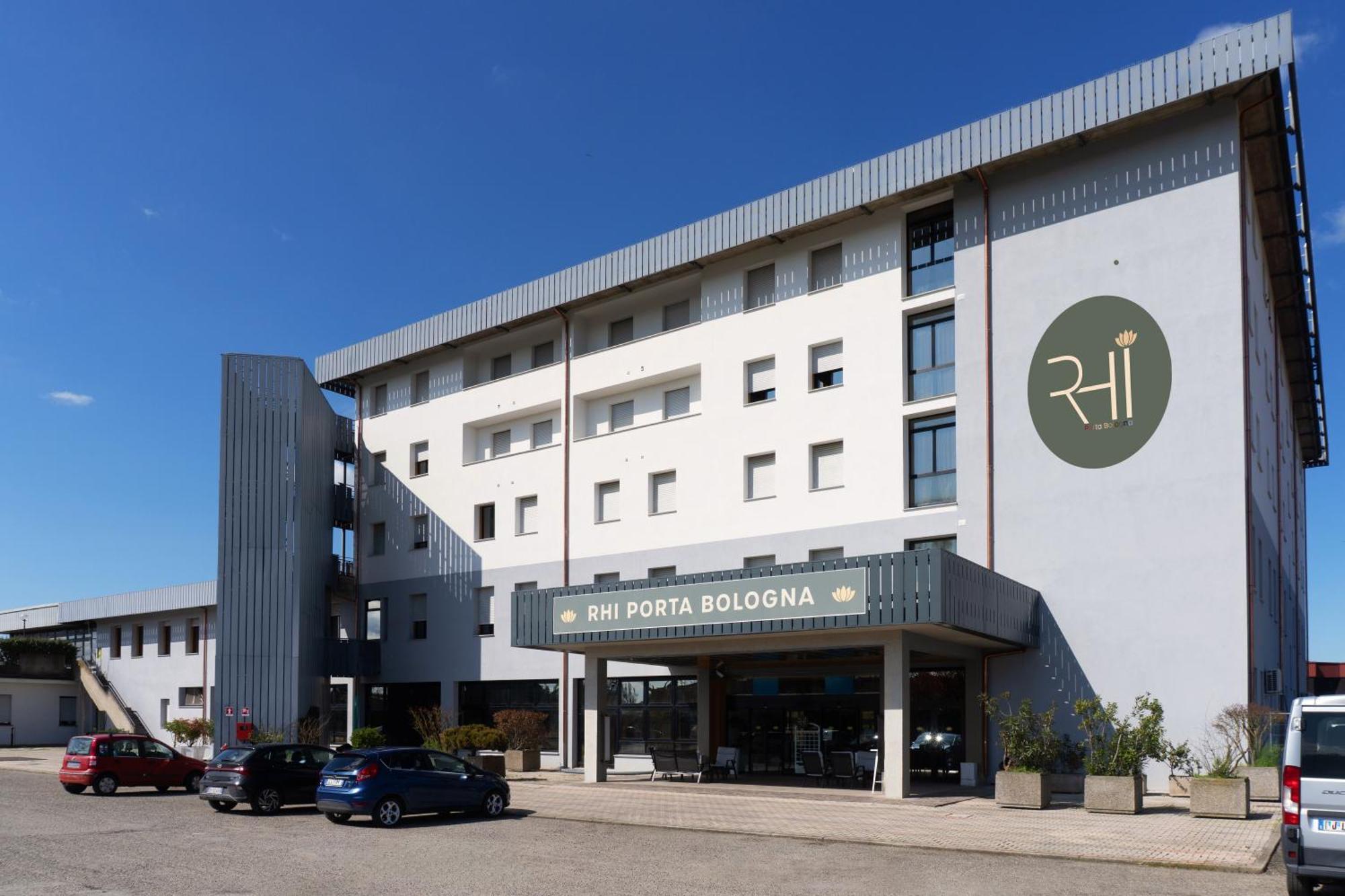 Rhi Porta Bologna Hotel Pieve di Cento Bagian luar foto